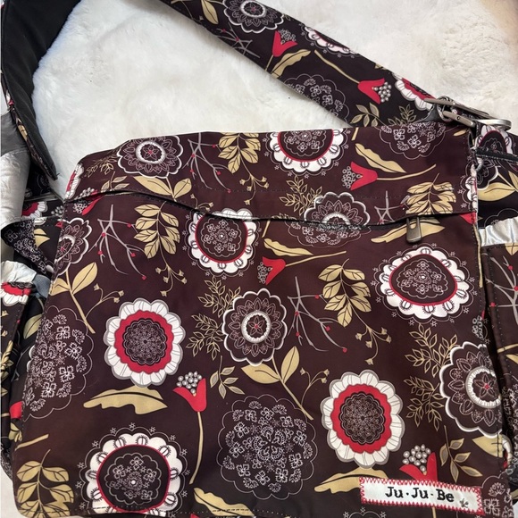 Ju-Ju-Be Black and Red Floral Diaper Bag - Picture 6 of 7